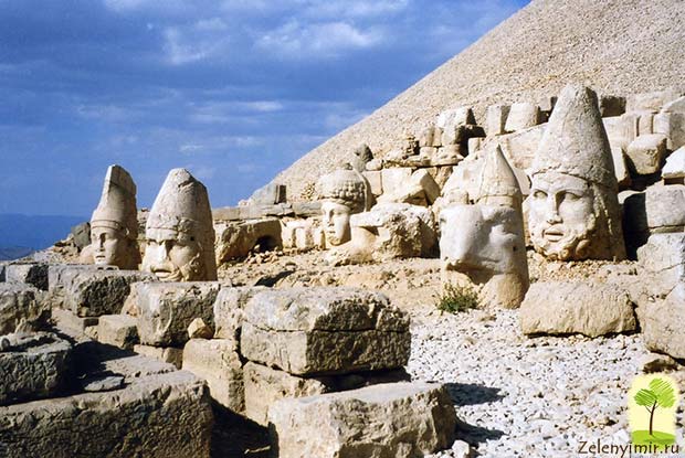 Загадка каменных голов на горе Немрут-Даг в Турции - 10