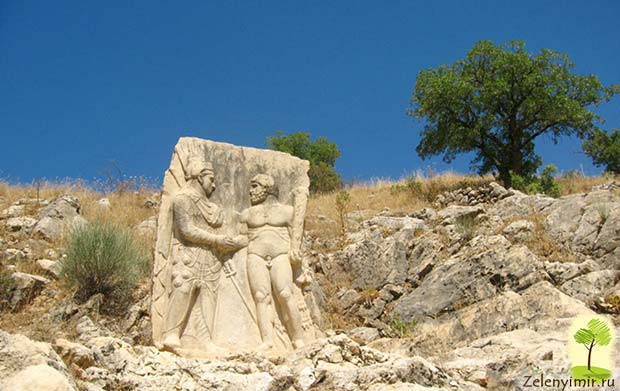 Загадка каменных голов на горе Немрут-Даг в Турции - 8