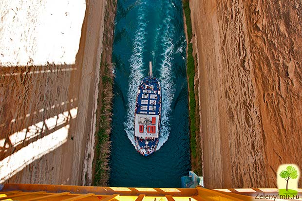 Коринфский канал в Греции – самый узкий судоходный канал в мире - 6