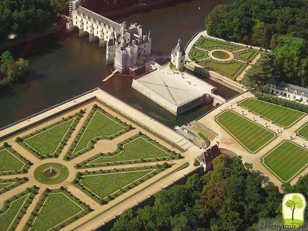 Восхитительный дамский замок Шенонсо во Франции - 10