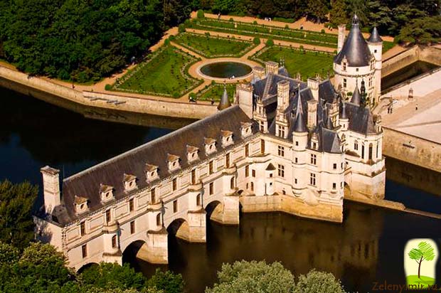 Восхитительный дамский замок Шенонсо во Франции - 3