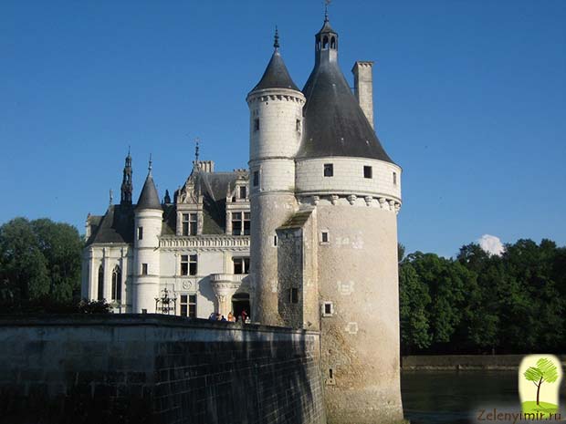 Восхитительный дамский замок Шенонсо во Франции - 5