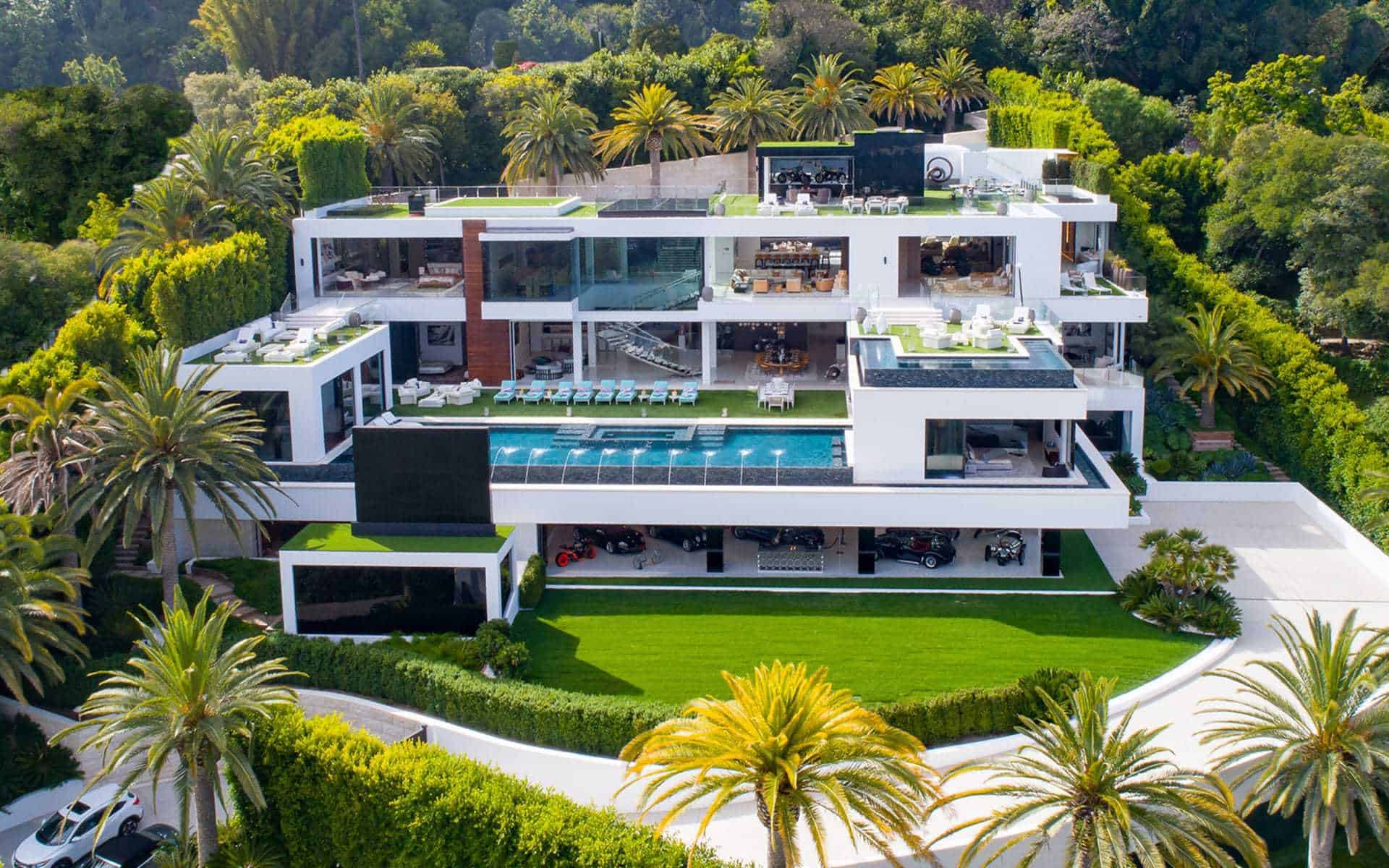 Thismodernmansion