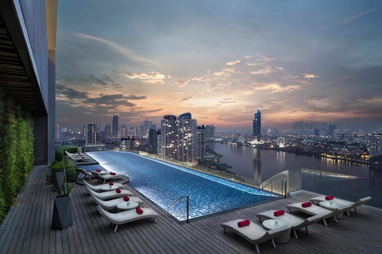 Отель Avani Plus Riverside Бангкок