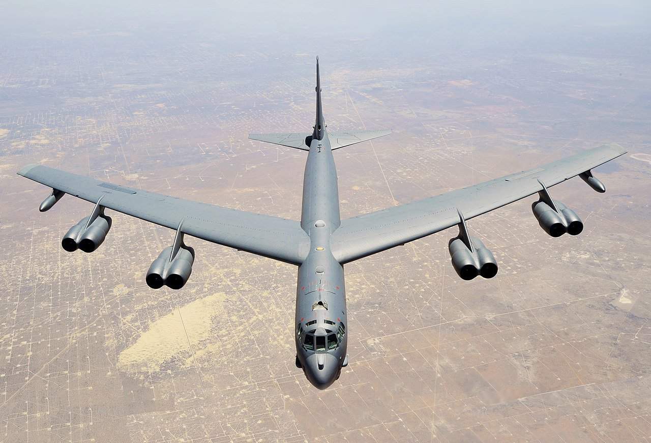 Боинг B-52 Стратофортресс