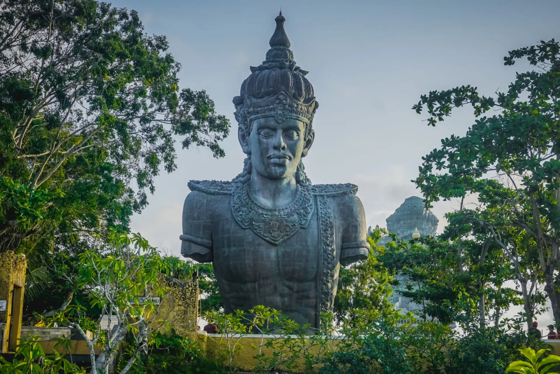 Статуя Вишну на Бали