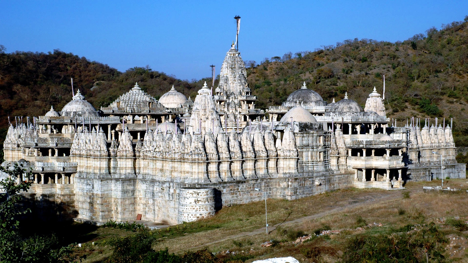 Группа джайнских храмов Дилвара (Раджастхан)