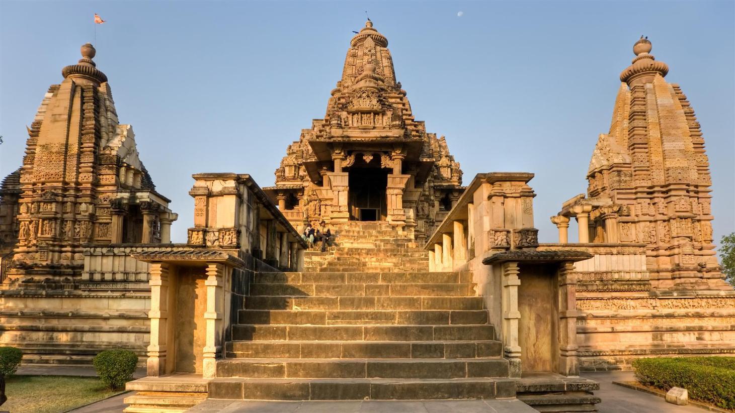 Комплекс храмов Кхаджурахо ( Мадхья-Прадеш)