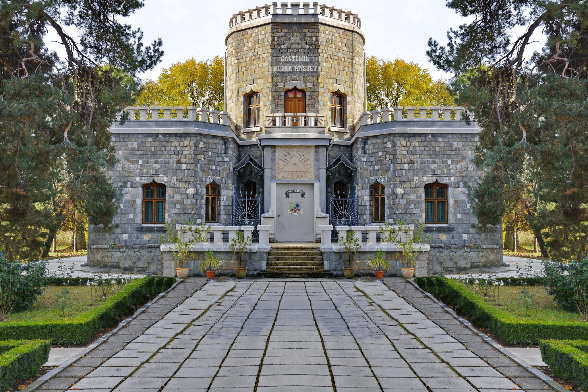 Замок Юлии Хашдеу